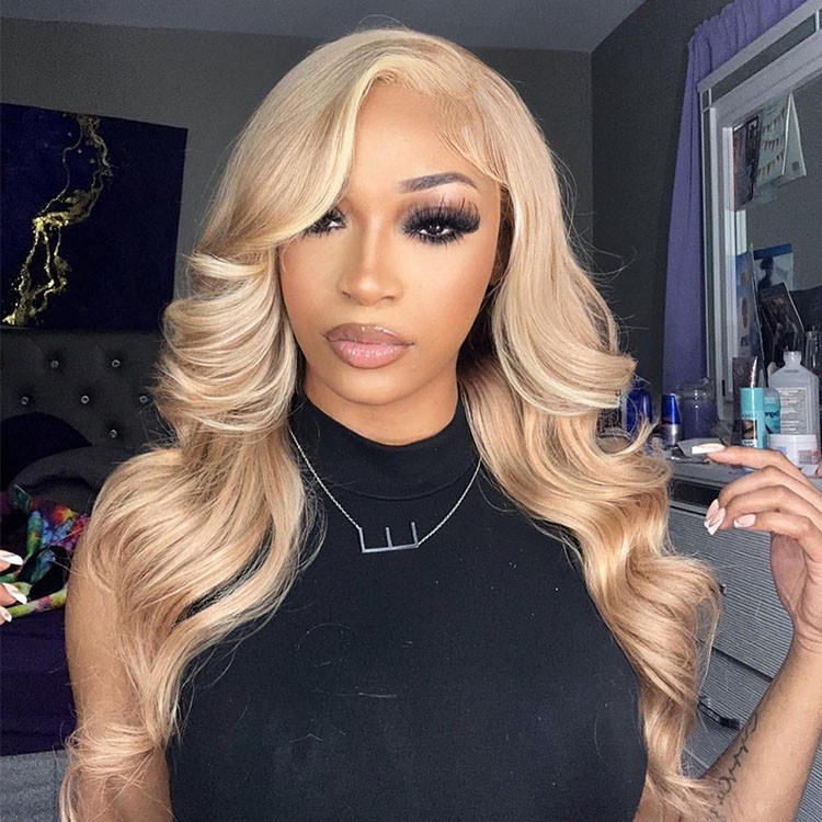 brown blonde wig
