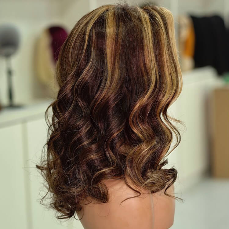 caramel honey blonde hair
