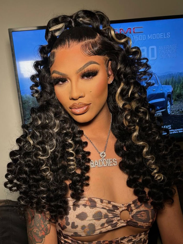 black wig blonde highlights